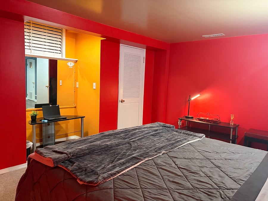 SE Bedroom