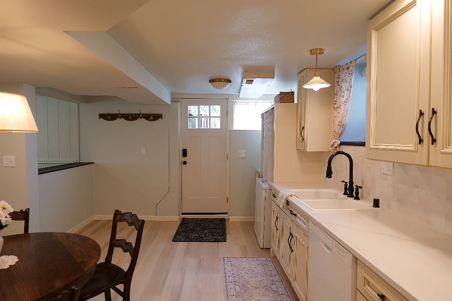 Furnished Finder property 1019385_1 photo 11