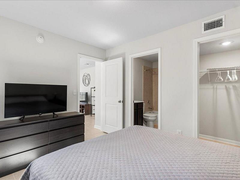 Furnished Finder property 1019439_1 photo 13
