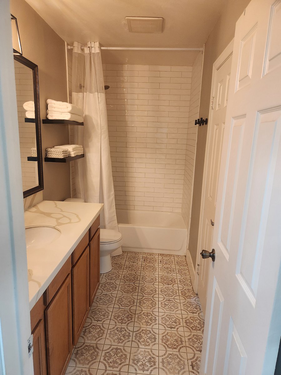 Furnished Finder property 1019444_1 photo 14