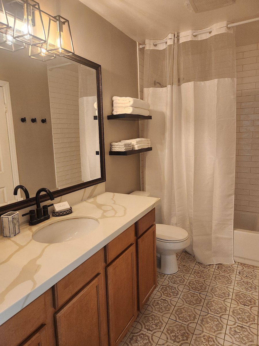 Furnished Finder property 1019444_1 photo 13