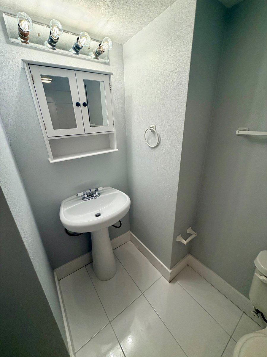 Furnished Finder property 1019446_1 photo 9