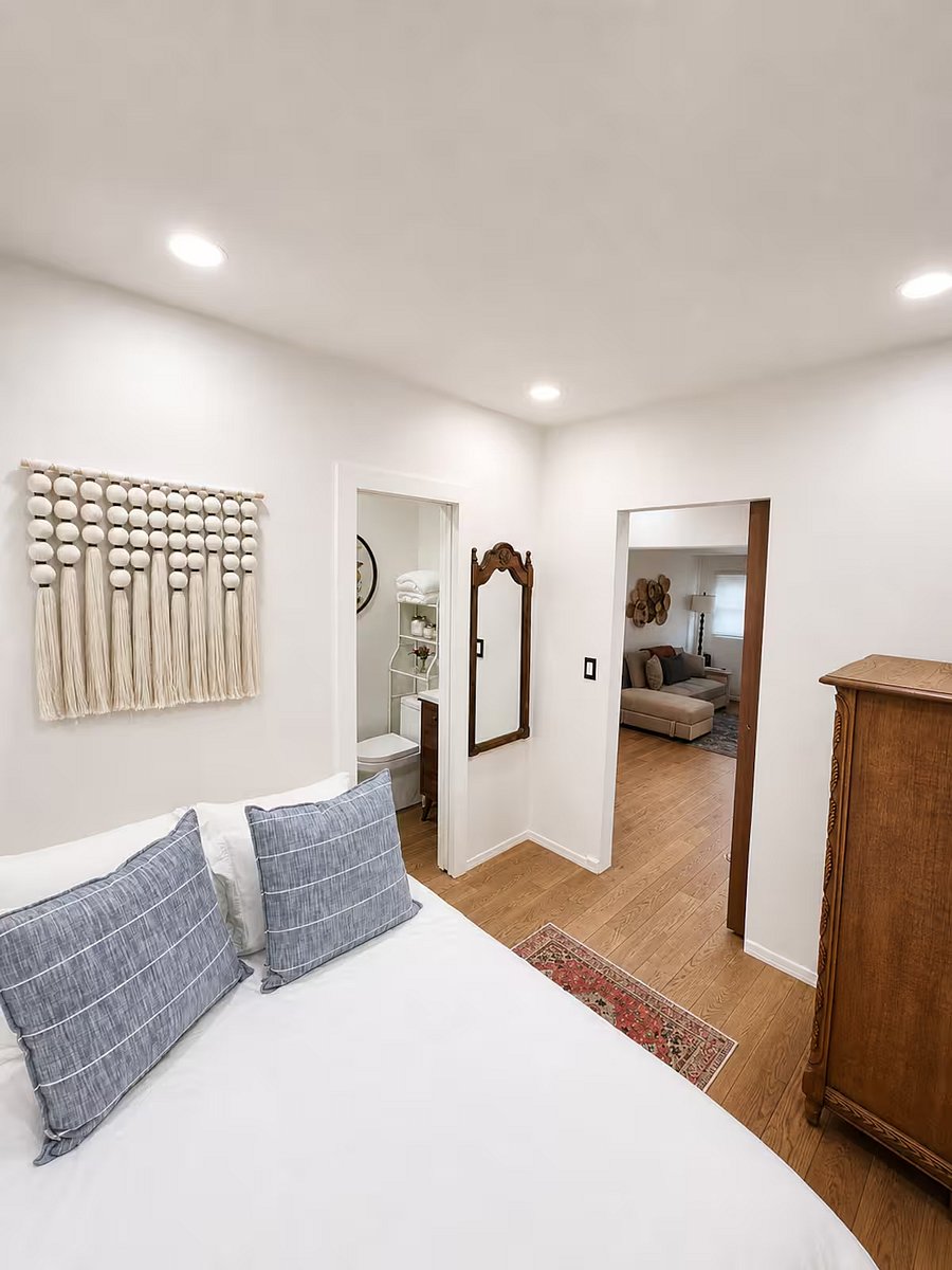 Furnished Finder property 1019448_1 photo 12