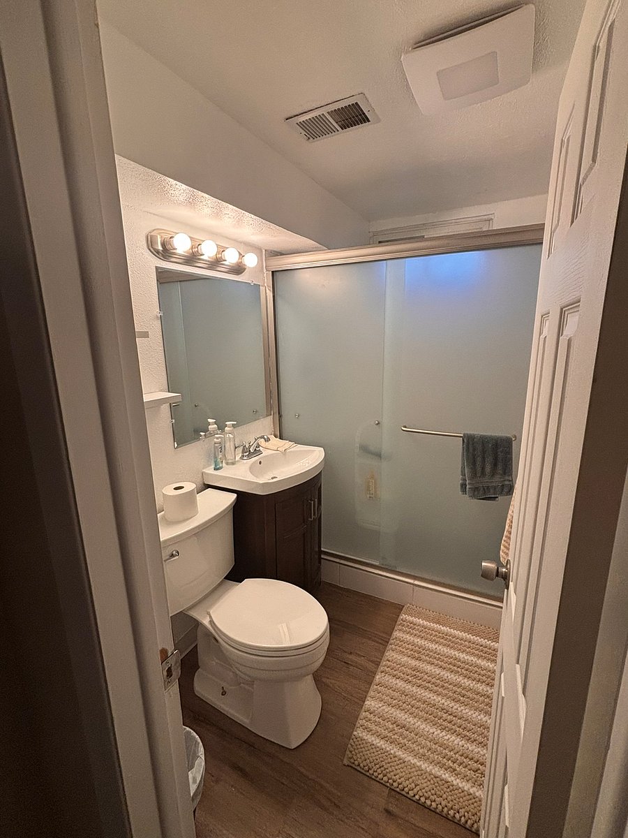Furnished Finder property 1019459_1 photo 12