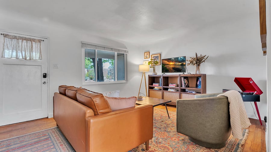 Furnished Finder property 1019478_1 photo 1
