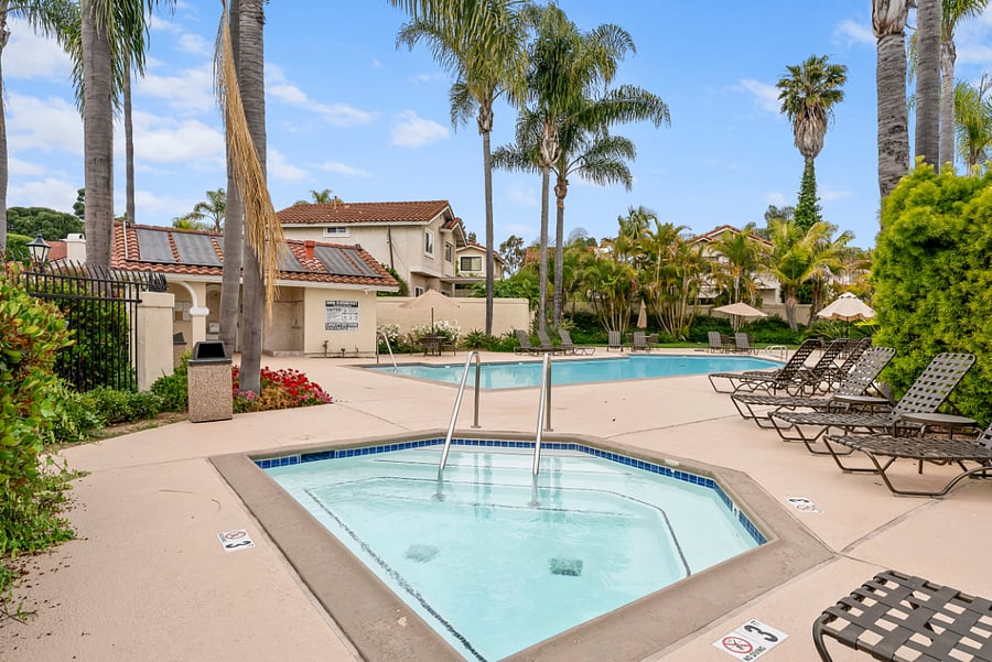 Furnished Finder property 1019479_1 photo 11