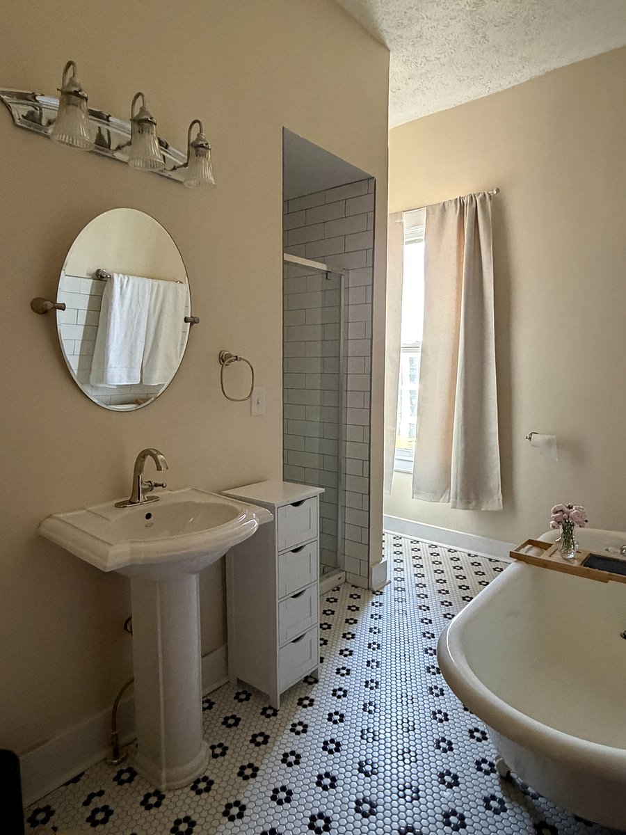 Furnished Finder property 1019514_1 photo 26