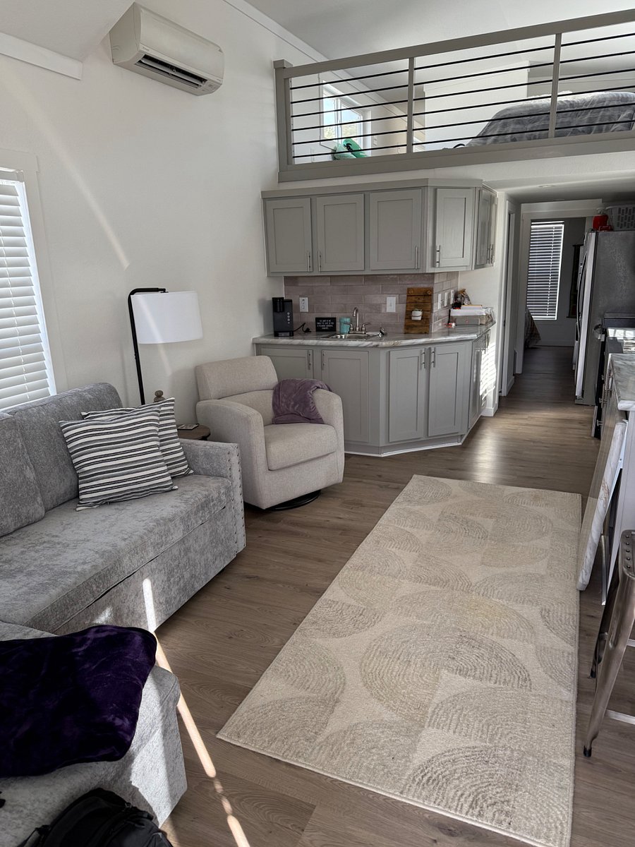 Furnished Finder property 1019515_1 photo 3