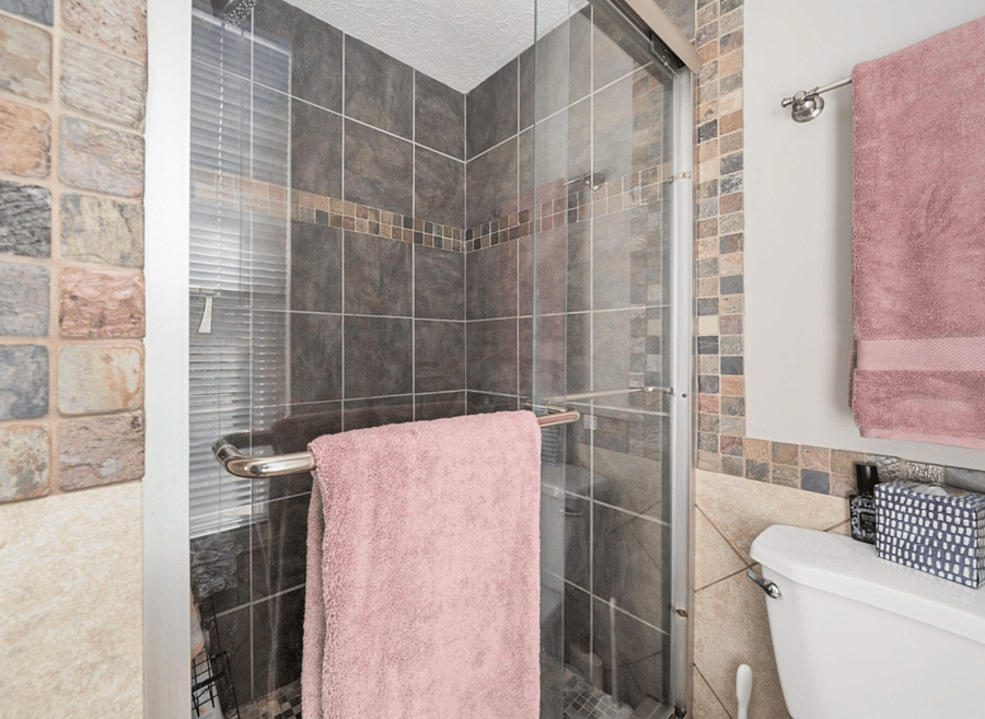 Primary standing shower