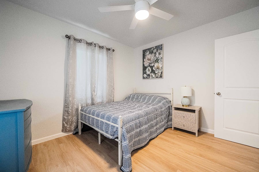 Furnished Finder property 1019556_1 photo 16