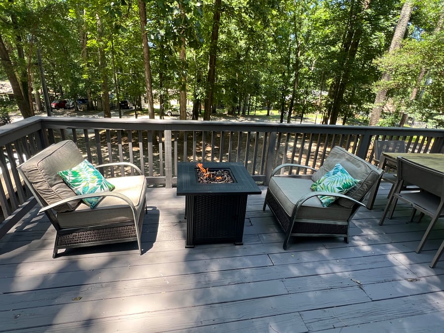 Patio chairs with gas fire pit