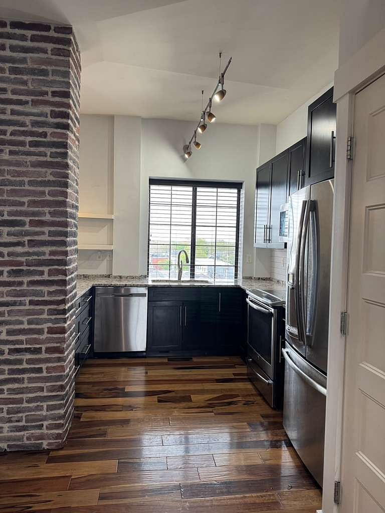 Furnished Finder property 1019562_1 photo 3