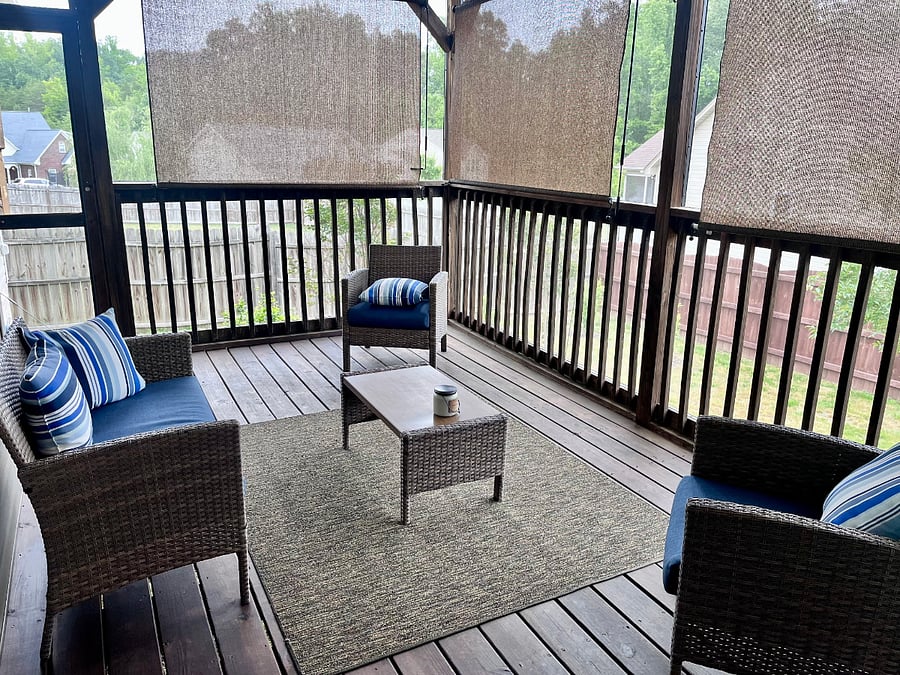 Screened in Patio