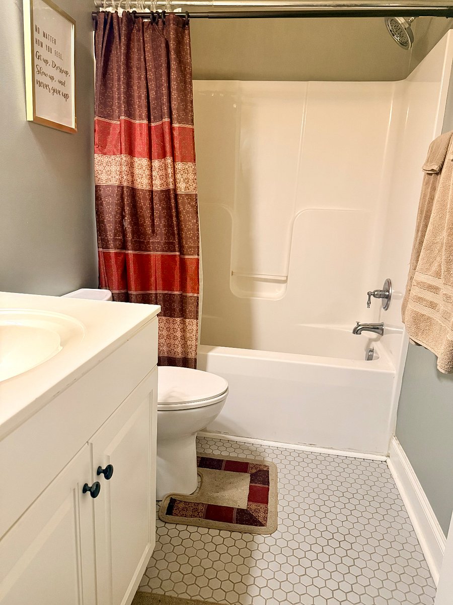 Bathroom 2