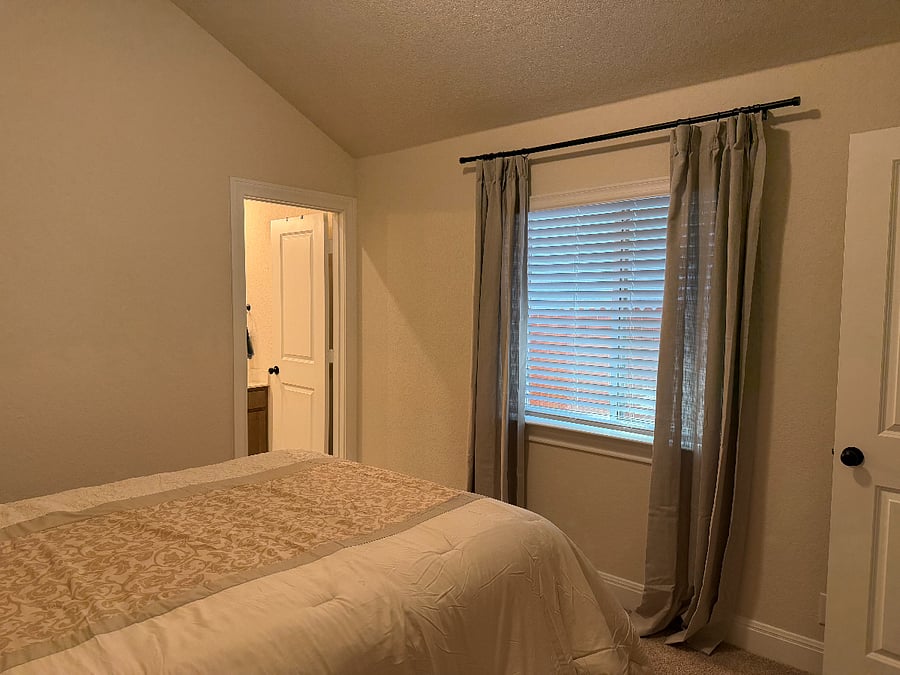 Furnished Finder property 1019614_1 photo 2