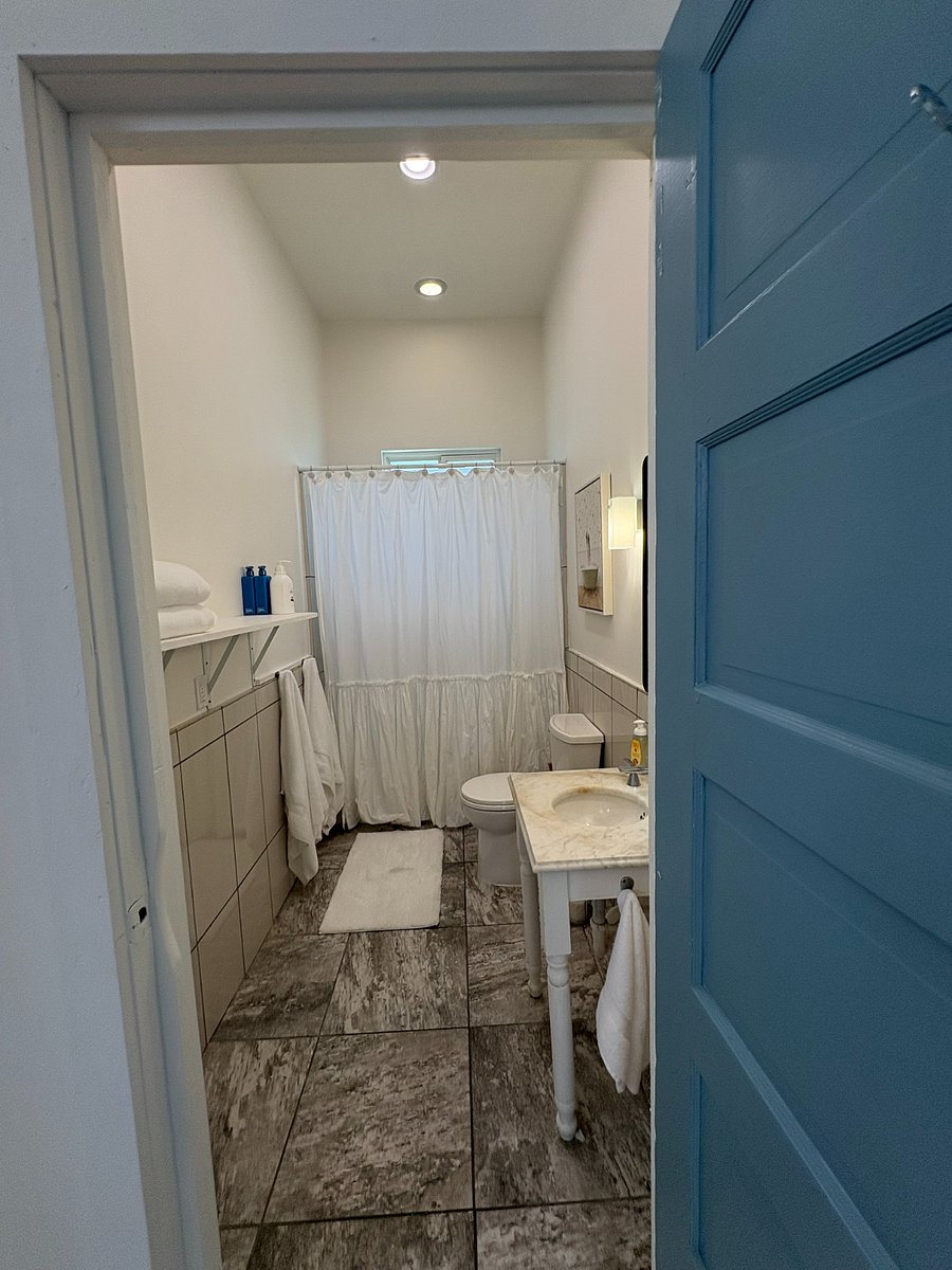 Furnished Finder property 1019639_1 photo 9