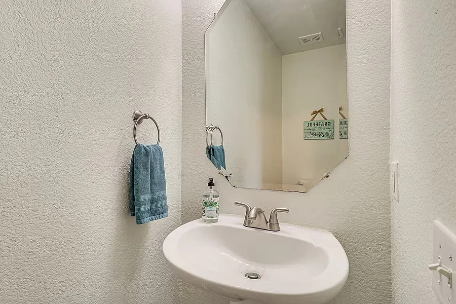 Furnished Finder property 1019640_1 photo 20
