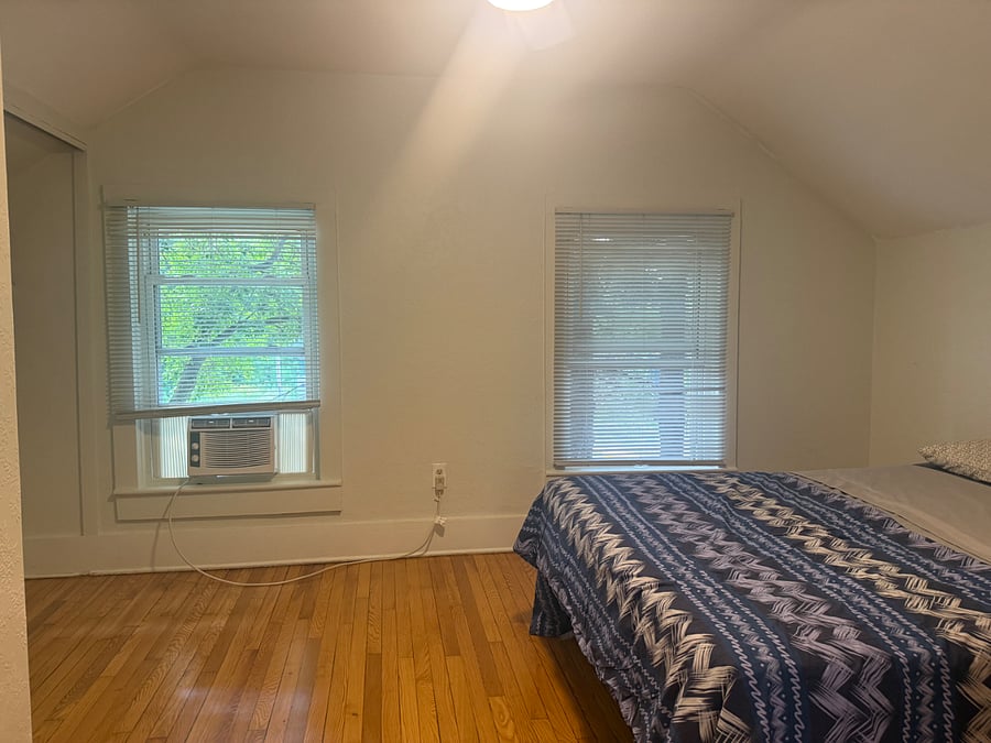 Furnished Finder property 1019654_1 photo 2