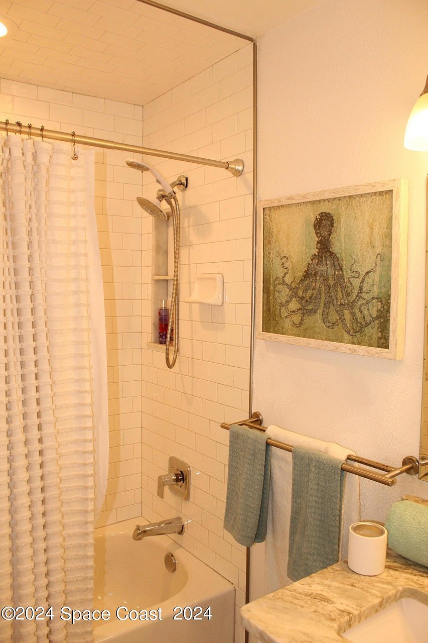 Furnished Finder property 1019658_1 photo 11