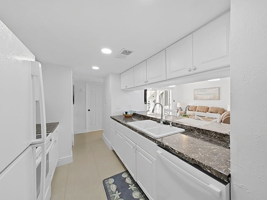 Furnished Finder property 1019669_1 photo 14