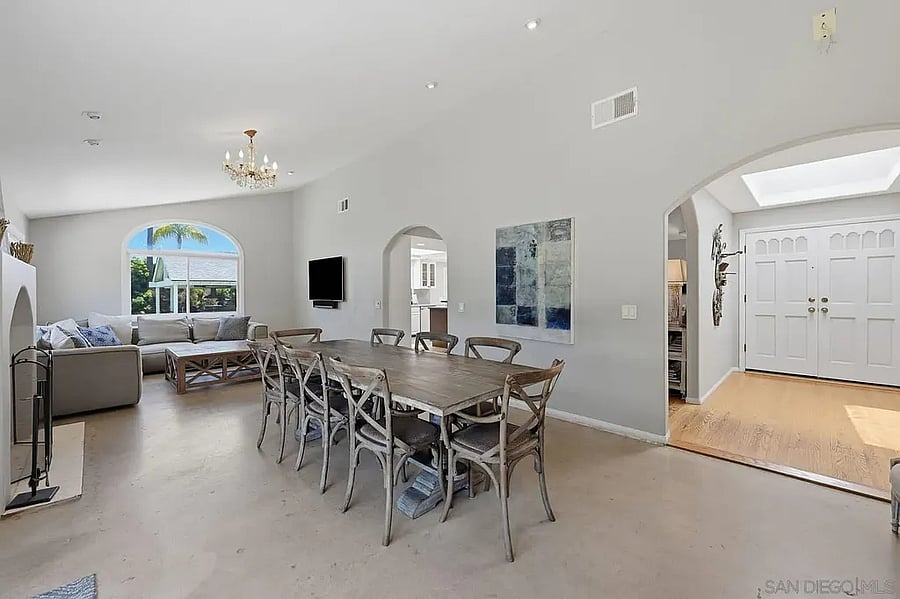 Furnished Finder property 1019684_2 photo 5