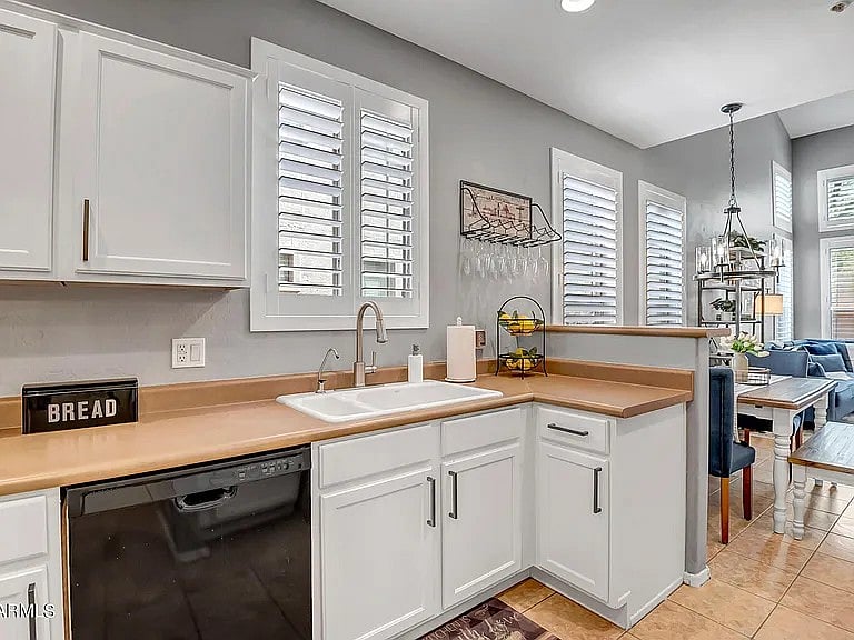 Furnished Finder property 1019704_1 photo 9