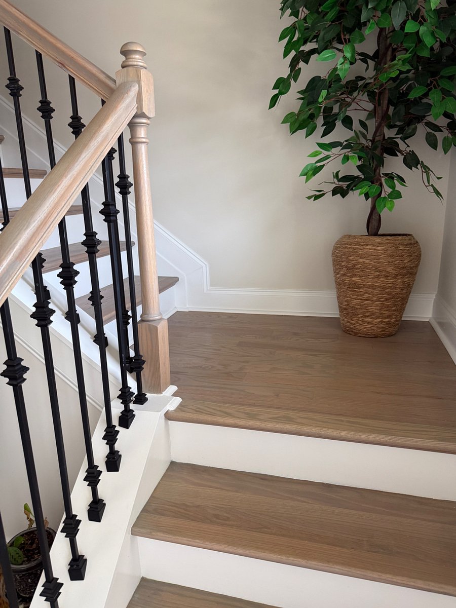 Private staircase for renter