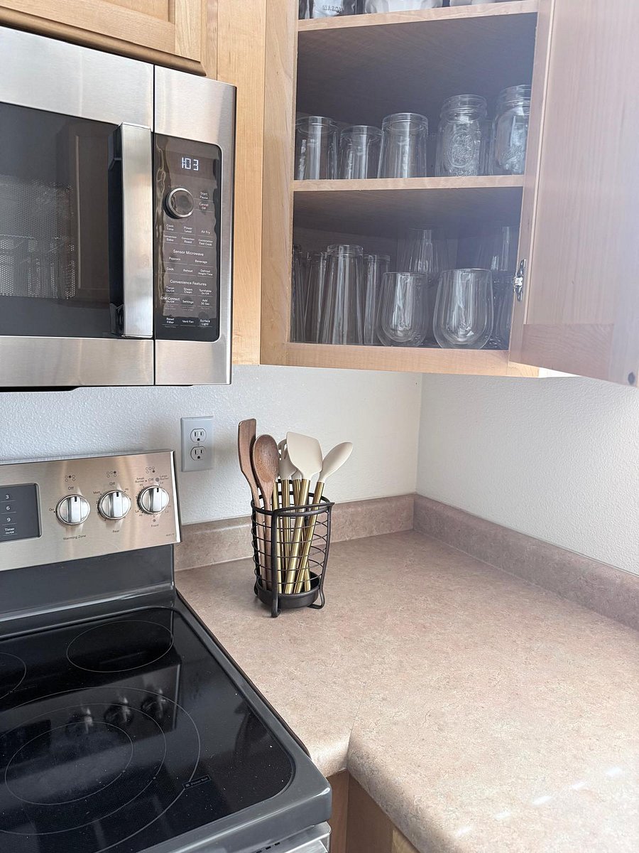Furnished Finder property 1019754_1 photo 3