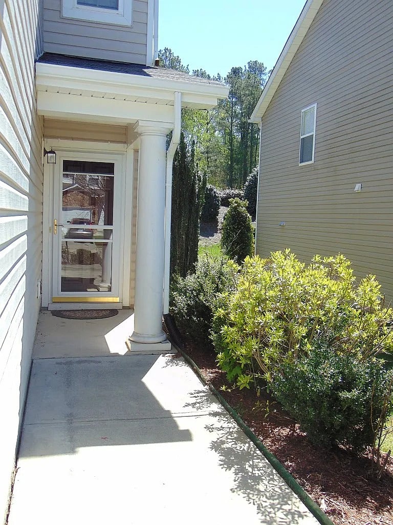 Furnished Finder property 1019772_1 photo 20