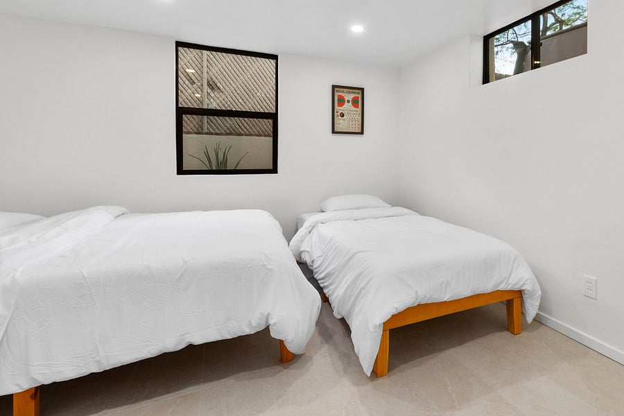 Furnished Finder property 1019787_1 photo 28