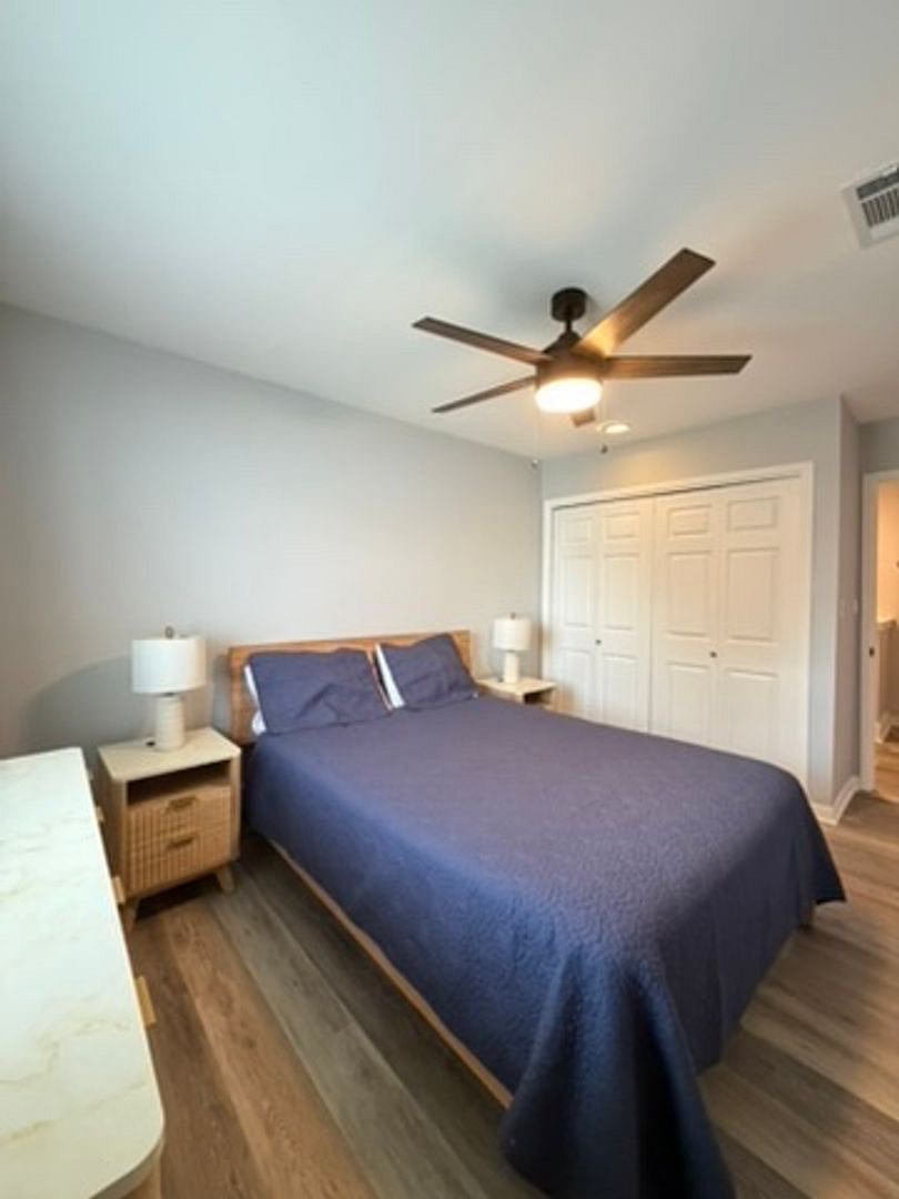 Second bedroom