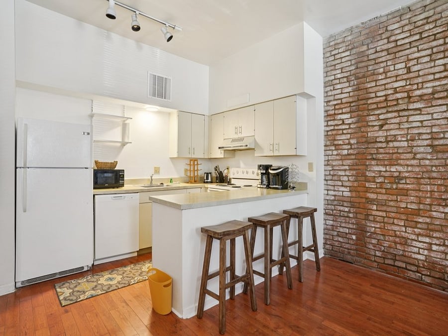 Furnished Finder property 1019821_1 photo 9