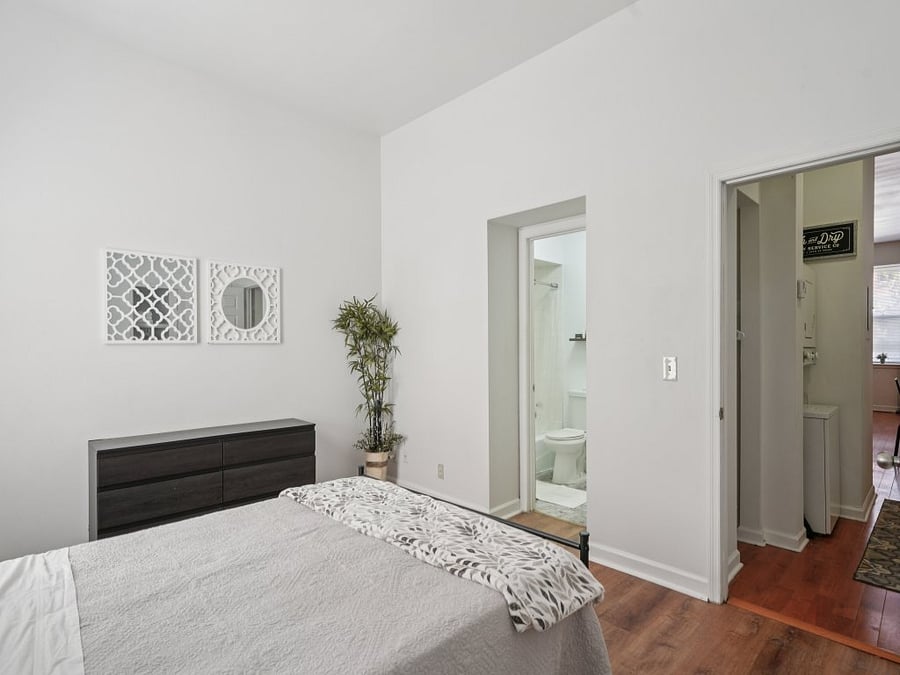 Furnished Finder property 1019821_1 photo 11