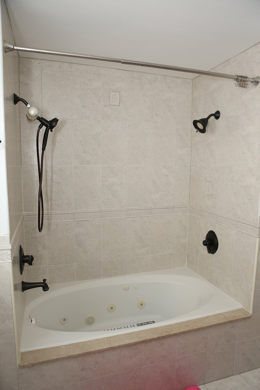 Furnished Finder property 1019835_1 photo 12