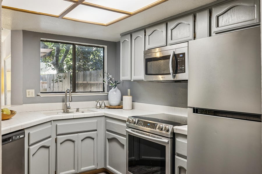 Furnished Finder property 1019841_1 photo 6