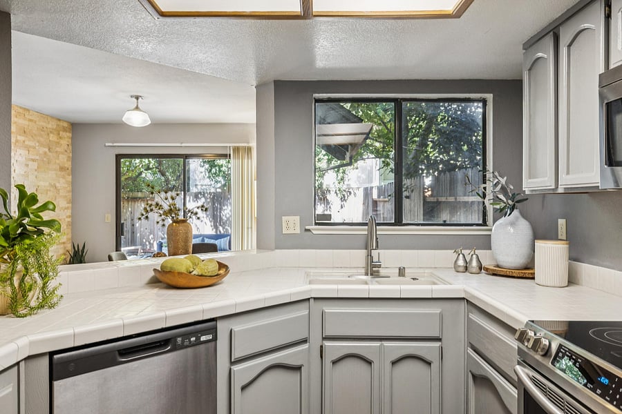 Furnished Finder property 1019841_1 photo 7