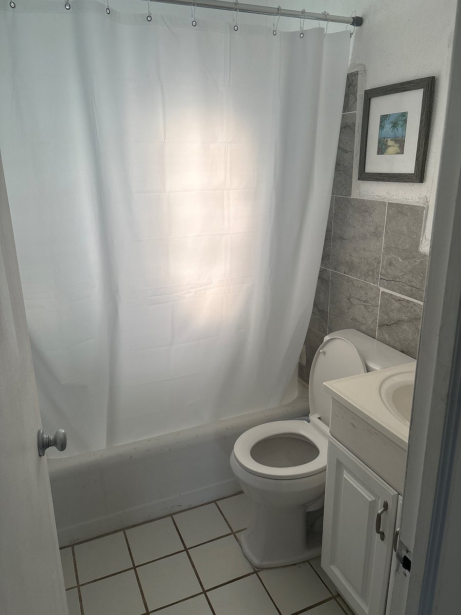 Furnished Finder property 1019842_1 photo 17