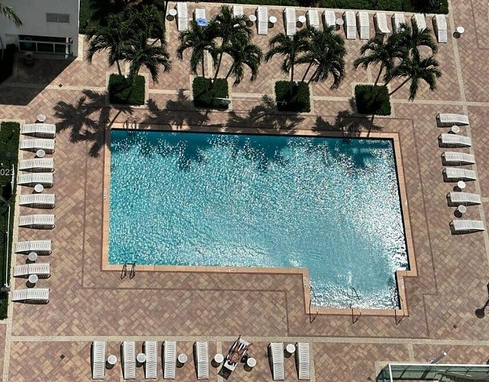 Furnished Finder property 1019863_1 photo 14