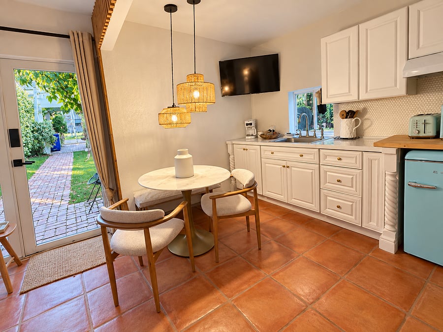 Furnished Finder property 1019863_1 photo 8