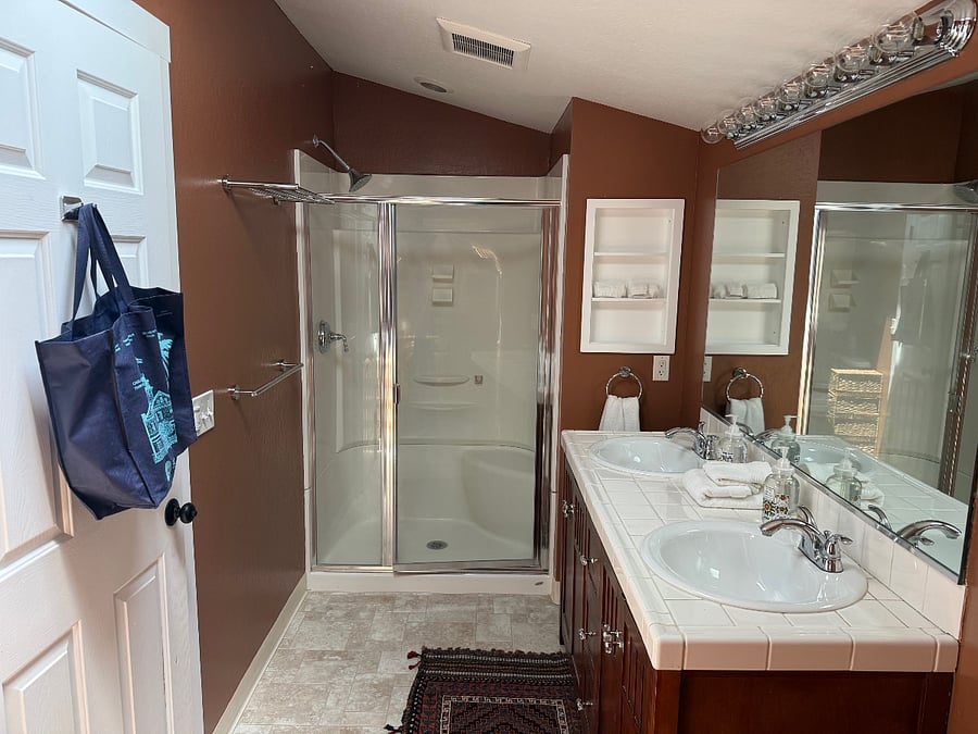 Furnished Finder property 1019868_1 photo 13