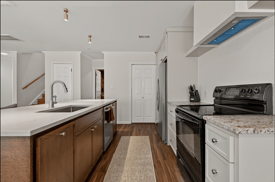 Furnished Finder property 1019883_1 photo 4