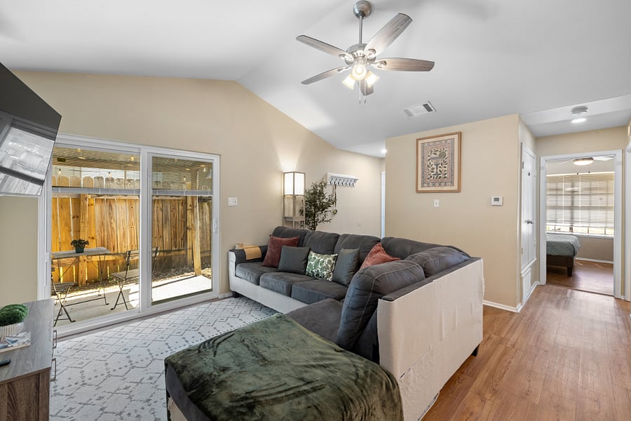 Furnished Finder property 1019930_1 photo 11