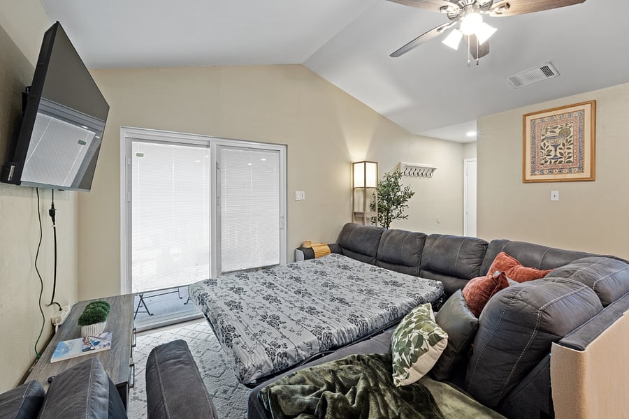 Pull out sofa bed for additional sleeping arrangements