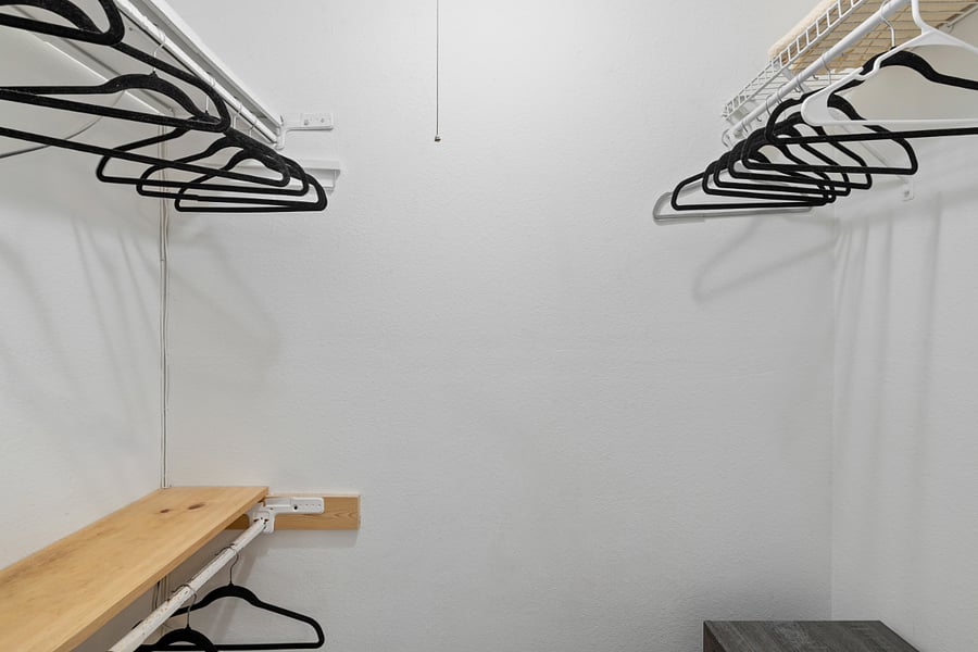 Closet in Bedroom 1