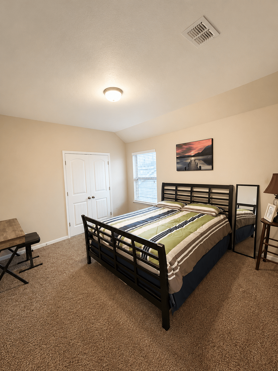 Furnished Finder property 1019934_1 photo 2