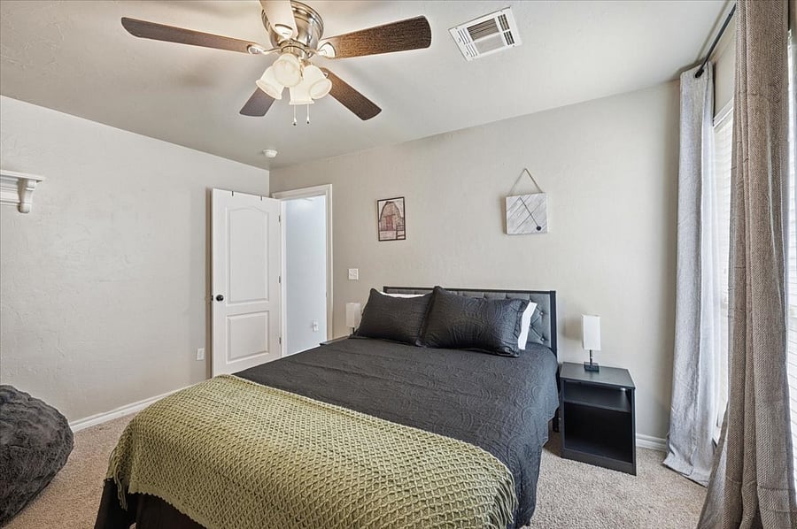 Furnished Finder property 1019980_1 photo 4