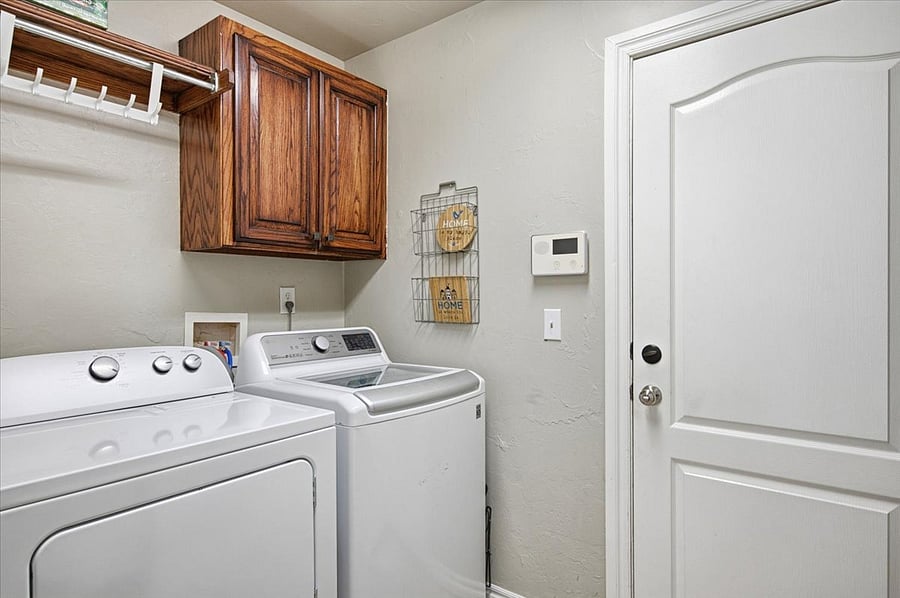 Furnished Finder property 1019980_1 photo 27