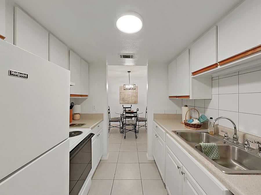 Furnished Finder property 1020001_1 photo 16