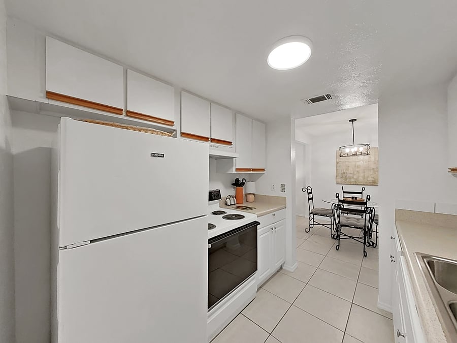 Furnished Finder property 1020001_1 photo 18