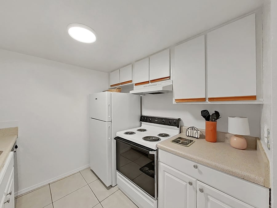 Furnished Finder property 1020001_1 photo 20